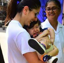 Pin By Aľe Xiss On Cuteness Kareena Kapoor Kareena Kapoor Son Kareena Kapoor Khan
