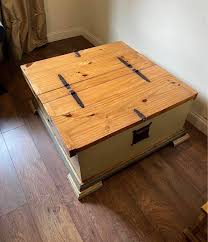 Theatre-themed coffee table DIY project