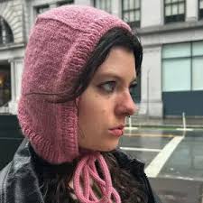 Discover thousands of crochet, knitting and sewing patterns