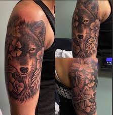 Hourglass tattoos have been very common in the artistic industry for a long time. My First Tattoo Can T Wait To Continue Work On This Tattoo