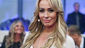 Tv personality motorsports cora's house of love ab dem 21.august auf @joyndeutschland contact: Cora Schumacher Bewundert Ihre Schwagerin Corinna Schumacher