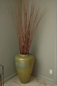 Absolute Auctions Realty Floor Vase Decor Corner Decor Floor Vase