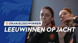 Van alle katachtigen is enkel de tijger groter. Ik Zie Nog Steeds Sterretjes Leeuwinnen Op Jacht 17 Youtube