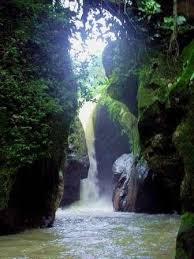 Maybe you would like to learn more about one of these? Cataratas De Pulhapanzak Honduras Mapio Net