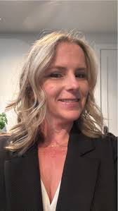 I LOVE our baseball team -- trying to convince hubbie to take me to the agg  game in Austin ...