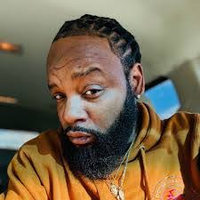 Isaiah Mathis's Instagram, Twitter & Facebook