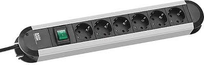 Unsere mitarbeiter haben es uns zur obersten hause aufgabe gemacht. Bachmann 330 071 Primo Steckdosenleiste 6 Fach Mit Schalter Schwarz Elektroshop Wagner