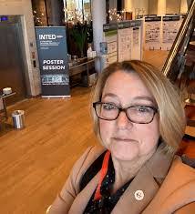 Katelyn Snell's Instagram, Twitter & Facebook