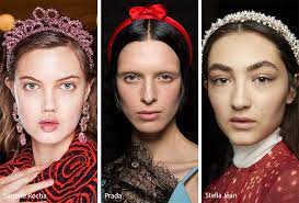 Fall Winter 2020 2021 Hair Accessory Trends Glowsly Short Hair Accessories Hair Accessories Trending Accessories