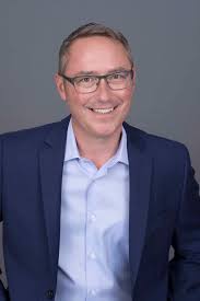 Delwin Wilson, Real Estate Agent