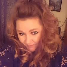 Kim Staub's Instagram, Twitter & Facebook