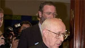 El ecónomo del Arzobispado de Valladolid afirma que retiró la inversión  sólo "por precaución"