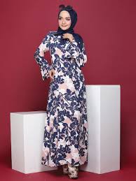 Fesyen trend terkini baju raya 2016 dengan gaya menawan lagi elegen baju kurung moden terkini untuk hari raya 2016! Kurung Moden Bercorak