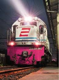 Kereta api adalah suatu bentuk transportasi, kereta api yang terdiri dari serangkaian kendaraan yang terhubung yang umumnya berjalan di sepanjang jalur kereta api. Kereta Api Indonesia Wallpaper Fur Android Apk Herunterladen