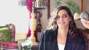 Check spelling or type a new query. H Xristina Xeila Famelh Mila Gia Thn Zwh Ths Sto Periodiko You Youtube