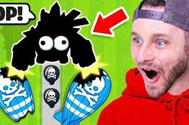 SSundee's Profile (Age, Real Name, Wife, Social Media...