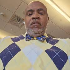 WHENEVER I SEE A BOW TIE I IMMEDIATELY TUNE OUT, BECAUSE I KNOW THE BROTHER  DOESN'T HAVE A MIND OF HIS OWN.