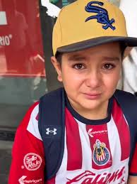 El Niño Que Se Hizo Viral Por El Playera De Las Chivas