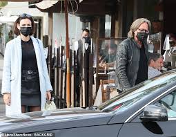 The great father is an upcoming malayalam movie. Gigi Hadid S Dad Mohamed Hadid Calls Zayn Malik A Great Father Daily Mail Online