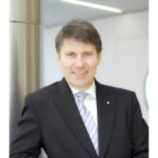Erste bank ag — erste group bank ag (früher: Gunther Sauberer Leitung Kooperation Erste Bank Sparkassen Gruppe Wr Stadtische Versicherung Ag Vienna Insurance Group Xing