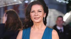 Catherine Zeta-Jones publica foto de su trasero