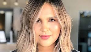 It always slims the face and. 40 Classy And Flattering Haircuts For Round Faces Babydoll Couture Glam