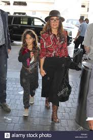See more of salma hayek pinault on facebook. Salma Hayek Und Ihre Tochter Valentina Ankunft Am Los Angeles International Airport Lax Featuring Salma Hayek Valentina Paloma Pinault Wo Los Angeles California Vereinigte Staaten Von Amerika Bei 03 Sep 2015 Stockfotografie Alamy