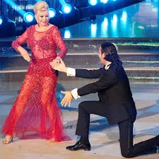 Discover the online chess profile of ivana (ivana_b) at chess.com. Ivana Trump And Ryan Reynolds Danced Their Hearts Out On Italian Television Vanity Fair