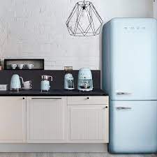 With smeg in your kitchen, there won't be a dull moment as you chop and sizzle your way through daily cooking tasks. Smeg Technology With Style