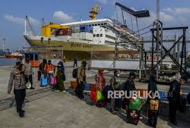 1 pelabuhan tanjung priok alamat : Pelabuhan Tanjung Priok Kembali Beroperasi Republika Online