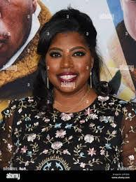 Jessica Cavaliere's Instagram, Twitter & Facebook