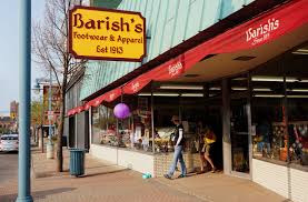 Come To Downtown Sault Ste Marie Michigan To Do Some Shopping Barish S Is A Great Place To Look For Shoes And The Mitten State Beautiful Summer Great Places