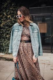 I have no idea why a coat that belonged to a 4'11 woman is big enough. 8 Places To Sell Your Used Clothing Accessories Online