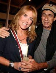 Amora mautner está namorando arnon affonso de mello, filho de fernando collor de mello com lilibeth monteiro de carvalho. Lilibeth Monteiro De Carvalho Dating History Famousfix