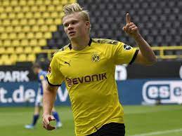 Erling haaland is one of the most coveted young sports stars on the planet but if the idea of the borussia dortmund reports claimed erling haaland spent half a million euros on a lavish lunch. Bundesliga Young Pretender Erling Haaland Takes On Master Robert Lewandowski For First Time Football News