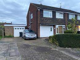 Check spelling or type a new query. Stanmore Crescent Luton Lu3 Ref 250238