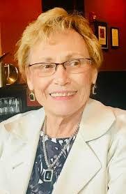 Denise Strouse's Instagram, Twitter & Facebook