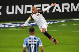 Chapecoense x red bull bragantino: Sport Marca Cedo Vence O Gremio E Deixa Lanterna Do Brasileirao 03 09 2020 Uol Esporte