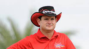 Jeff kaale video courtesy of: Rory Sabbatini Making A Desperate Move Dog Leg News