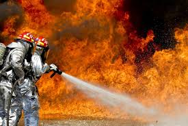 Follow them to see all their posts. Incendie A Auriol Le Feu Ne Progresse Plus Mais Les Pompiers Restent Prudents Vl Media