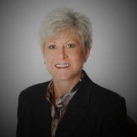 Lisa Wessels's Instagram, Twitter & Facebook