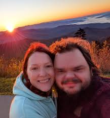 Where to see a drag queen Santa?