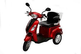 Rolektro E Trike 25 Rot Mit Eu Zulassung Elektroroller E Scooter 600 W Motor 50 Km Reichweite 25 Kmh Hoschstgeschwin Dreirad Elektroroller Elektrisches Dreirad