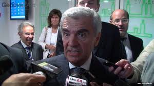 Sanità, ministro Balduzzi: "Riorganizzazione e tagli devono essere figli  del buon senso"