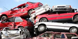 Maybe you would like to learn more about one of these? Les Epaves Automobiles Un Filon De Pieces Encore Sous Exploite Automobile