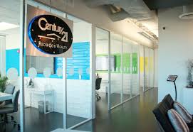 Century 21 Redwood Office Ashburn Va Logo Sign And Conf Rooms Designed By The Leigh Agency Office Interior Design Office Interiors Interior Design Projects