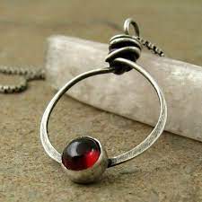 Love This Necklace Silver Gold Jewelry Garnet Jewelry Jewelry