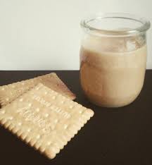 Petits Pots De Creme Petit Beurre Comme La Laitiere Petit Beurre Pot De Creme Alimentation