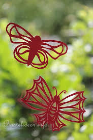 Entdecke rezepte, einrichtungsideen, stilinterpretationen und andere ideen zum ausprobieren. Basteln Mit Papier Schmetterling Fensterbild Fur Den Sommer