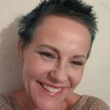 Laila Charlotte Hansen i personer